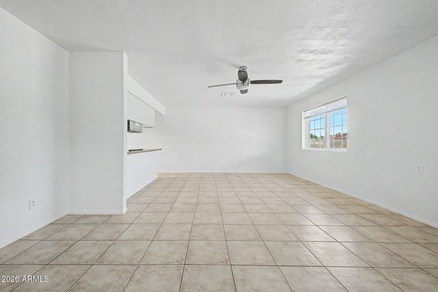 1518 E Flossmoor Avenue, Mesa, AZ 85204