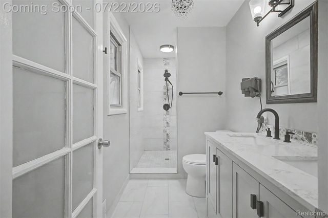 5577 Althea Street, Shelby Charter Township, MI 48316