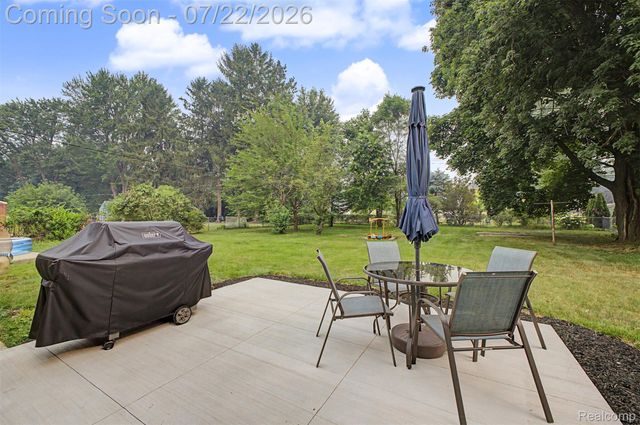 5577 Althea Street, Shelby Charter Township, MI 48316