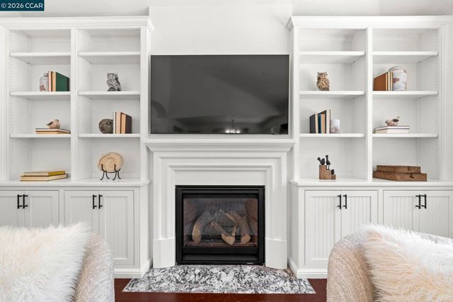 3058 Live Oak Ct, Danville, CA 94506