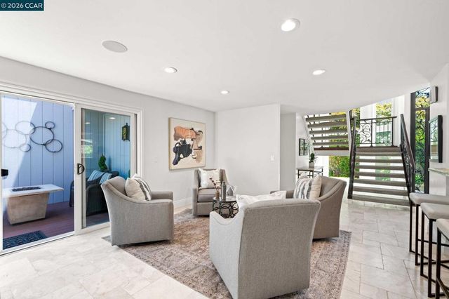 3058 Live Oak Ct, Danville, CA 94506