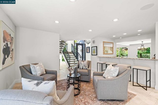3058 Live Oak Ct, Danville, CA 94506