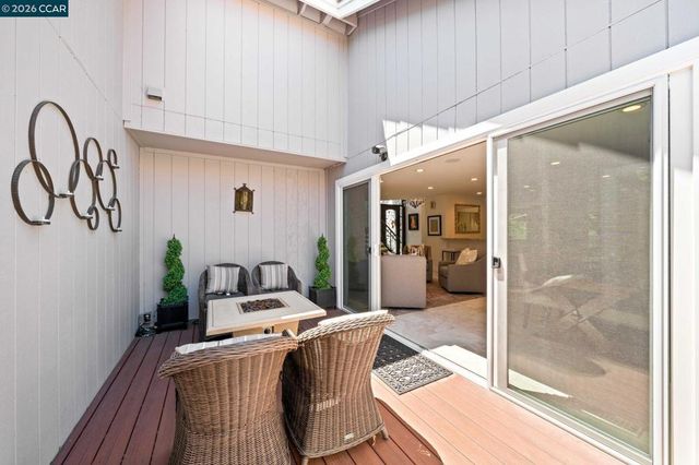 3058 Live Oak Ct, Danville, CA 94506