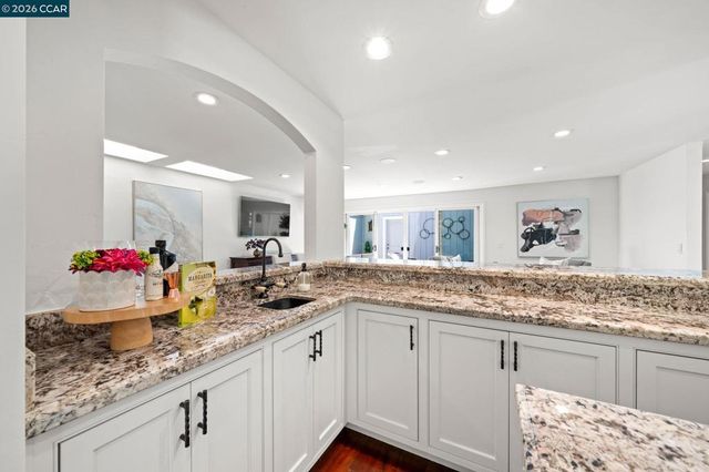 3058 Live Oak Ct, Danville, CA 94506