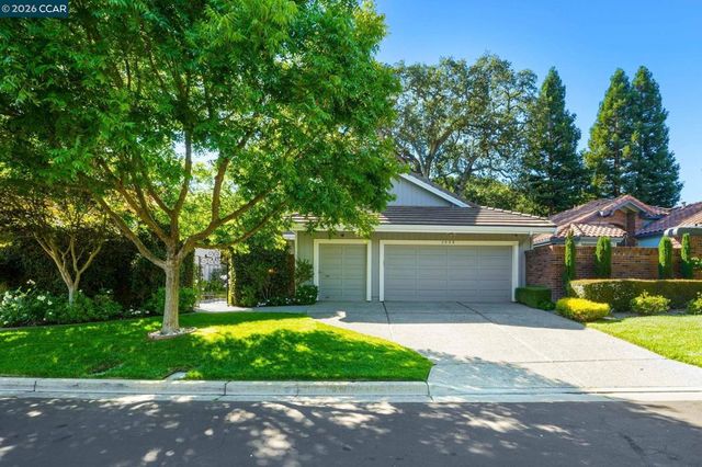 3058 Live Oak Ct, Danville, CA 94506