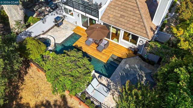 3058 Live Oak Ct, Danville, CA 94506