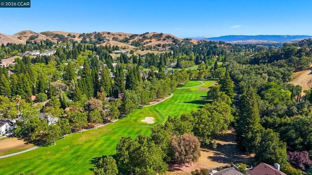 3058 Live Oak Ct, Danville, CA 94506