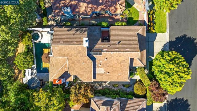 3058 Live Oak Ct, Danville, CA 94506