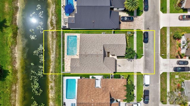20986 Rustlewood Avenue, Boca Raton, FL 33428