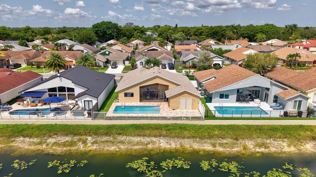 20986 Rustlewood Avenue, Boca Raton, FL 33428