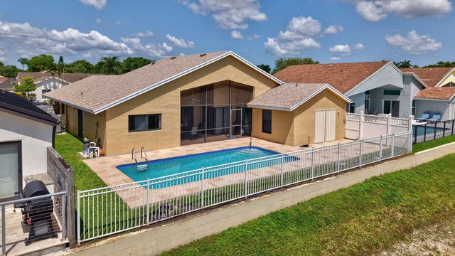 20986 Rustlewood Avenue, Boca Raton, FL 33428