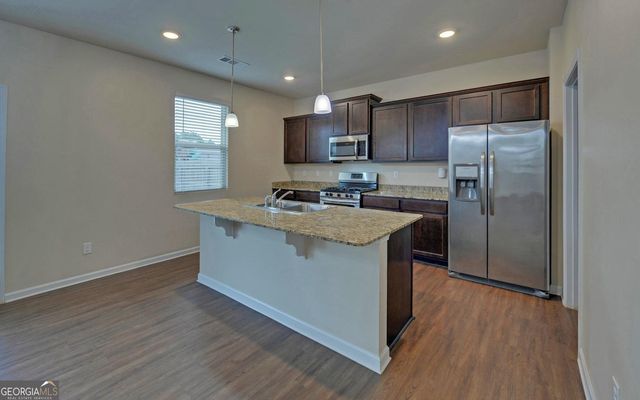 277 Maple Brook Drive, Dawsonville, GA 30534