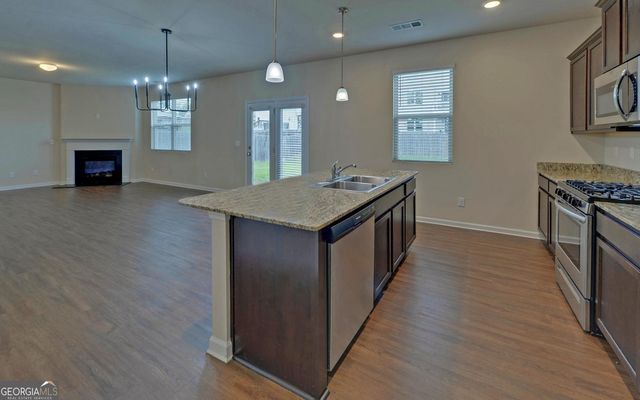 277 Maple Brook Drive, Dawsonville, GA 30534