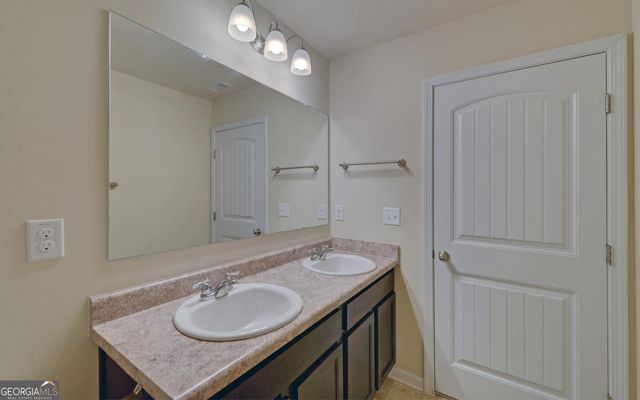 277 Maple Brook Drive, Dawsonville, GA 30534