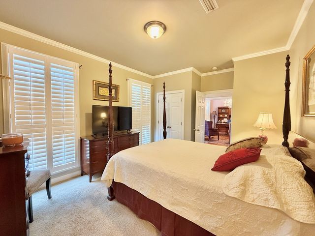 101 W Burch Street, Hartford, AL 36344