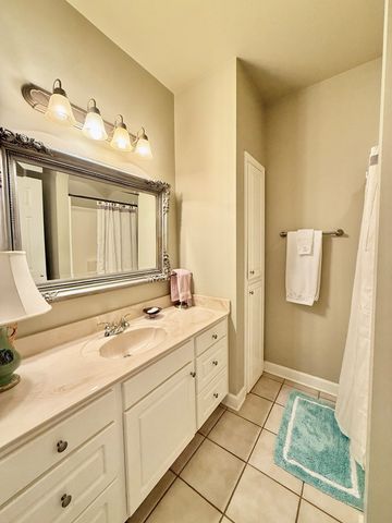 101 W Burch Street, Hartford, AL 36344