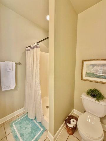 101 W Burch Street, Hartford, AL 36344