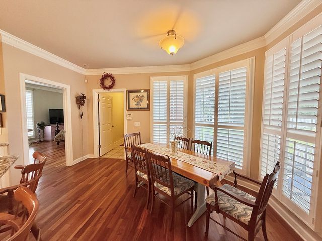 101 W Burch Street, Hartford, AL 36344