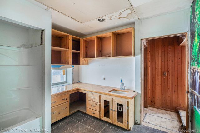 1101 Nutana Boulevard, Mt. Morris Township, MI 48458