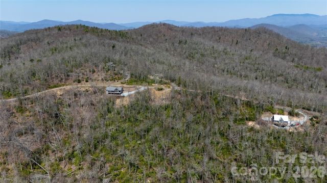 000 Walker Ridge, Spruce Pine, NC 28777