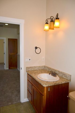 172 SE Yorktown Drive, Grants Pass, OR 97527