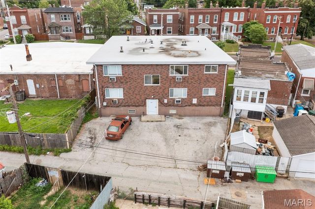 4615 Virginia Avenue, St Louis, MO 63111