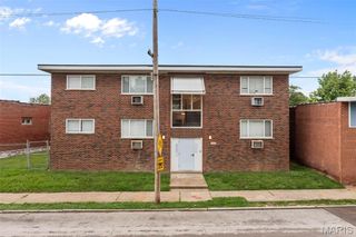 4615 Virginia Avenue, St Louis, MO 63111