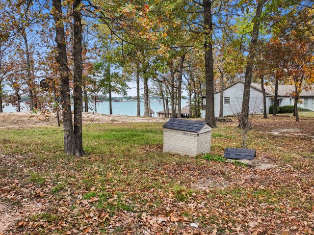 602 County Road 2127, Pittsburg, TX 75686