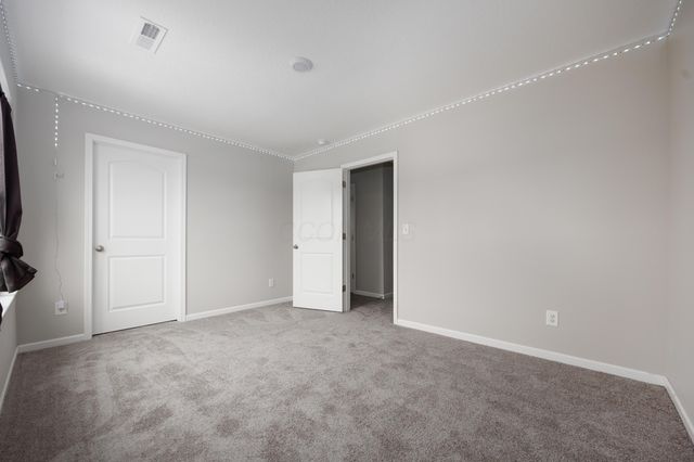 123 Beaman Gates Drive SW, Granville, OH 43023
