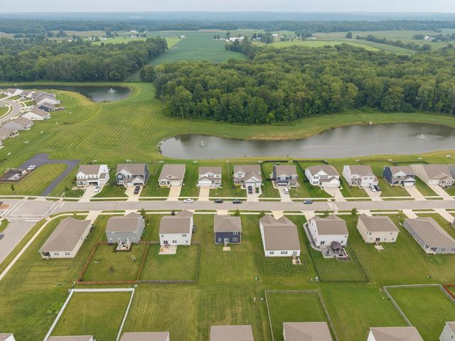 123 Beaman Gates Drive SW, Granville, OH 43023