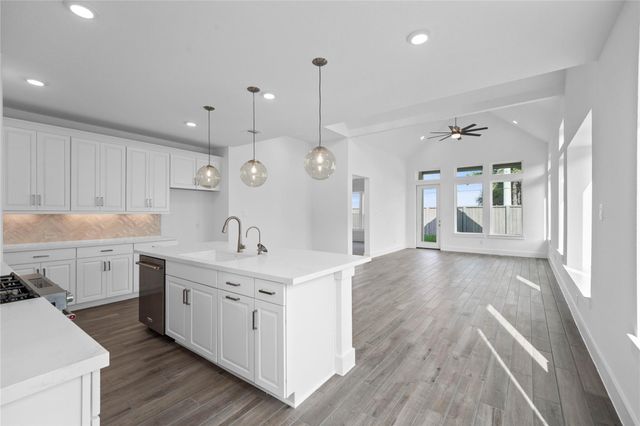 6219 Deep Gulch Drive, Richmond, TX 77469