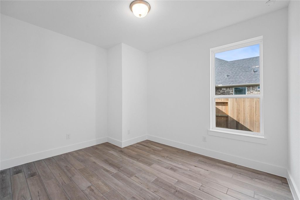 Image 22 of property listing at 6219 Deep Gulch Drive, Richmond, TX 77469