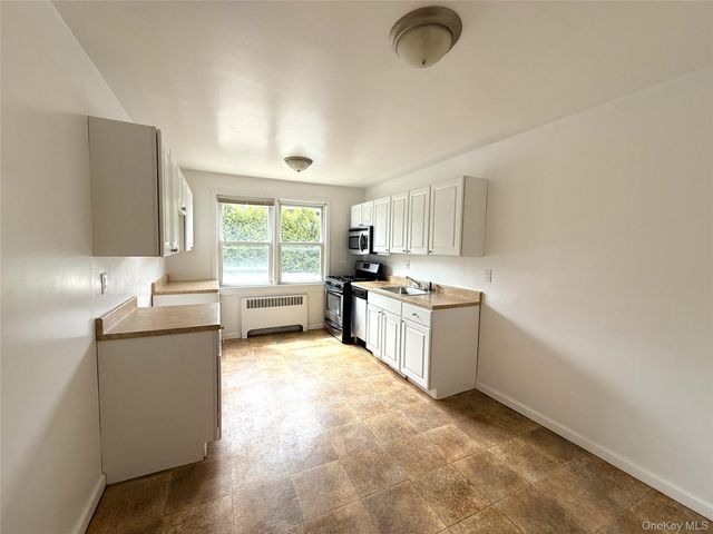 37 Carpenter Avenue 37A, Mount Kisco, NY 10549