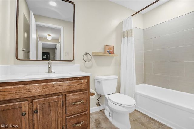 11757 Harbour Light Drive Drive 11757, North Royalton, OH 44133