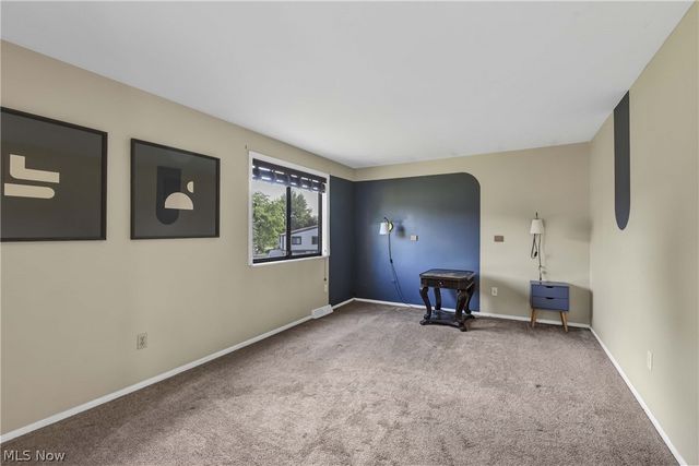 11757 Harbour Light Drive Drive 11757, North Royalton, OH 44133
