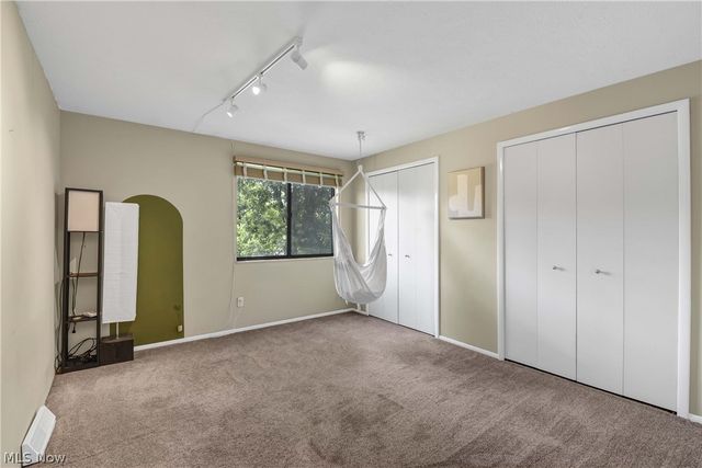 11757 Harbour Light Drive Drive 11757, North Royalton, OH 44133