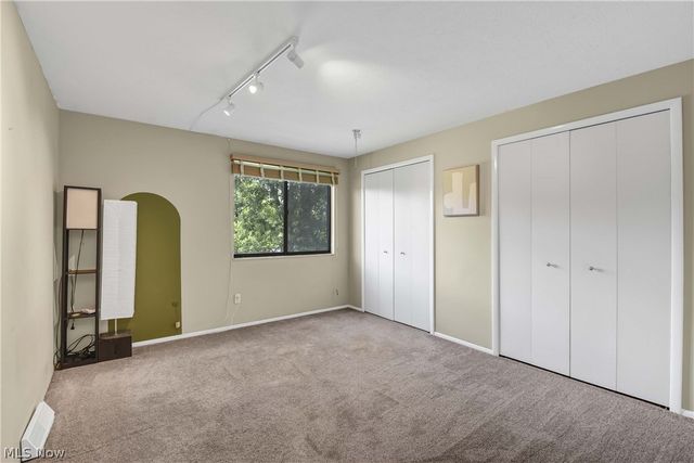 11757 Harbour Light Drive Drive 11757, North Royalton, OH 44133