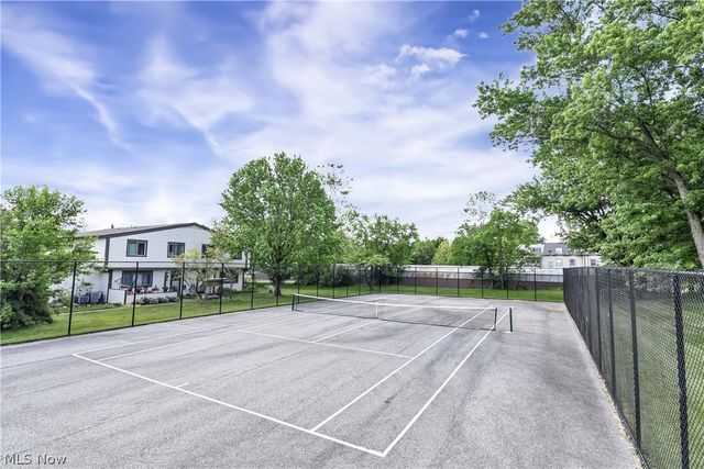 11757 Harbour Light Drive Drive 11757, North Royalton, OH 44133