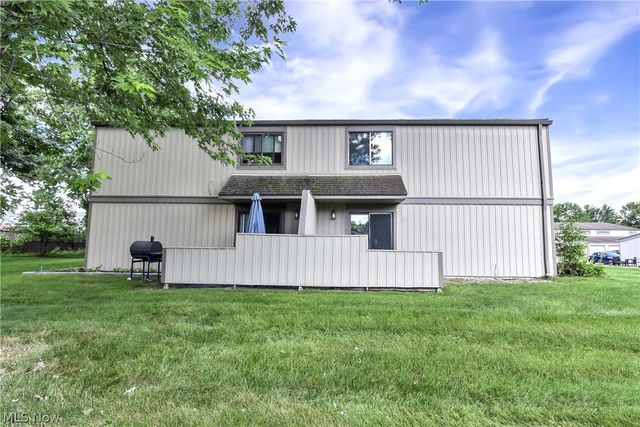 11757 Harbour Light Drive Drive 11757, North Royalton, OH 44133