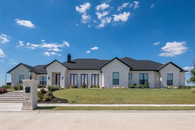 134 Sunflower Street, Lorena, TX 76655