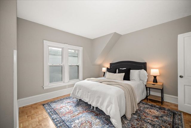 711 S Adams St, Spokane, WA 99204