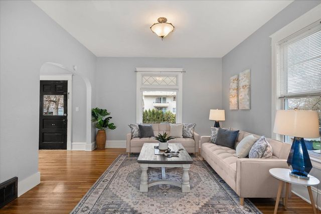 711 S Adams St, Spokane, WA 99204