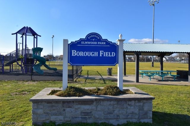 41 Elmwood Ter 41, Elmwood Park Boro, NJ 07407