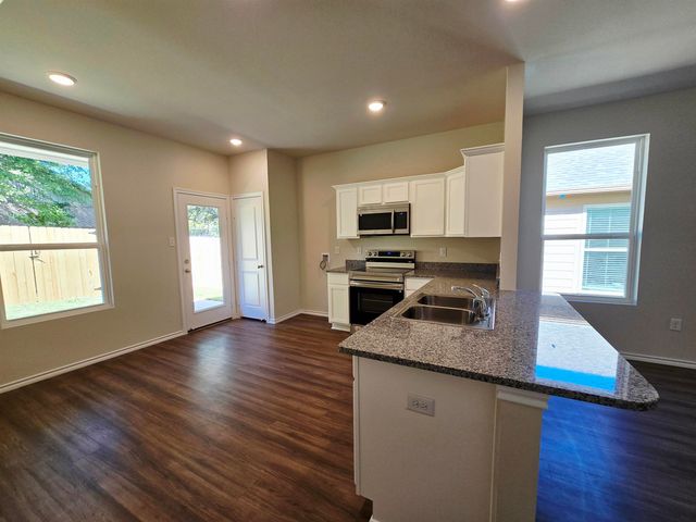 1603 Everwood Court, Longview, TX 75605