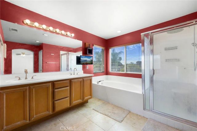 23281 Highland Oaks Court, Wildomar, CA 92595