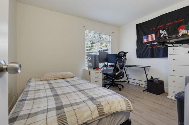 432 Edgehill Ln 3, Oceanside, CA 92054