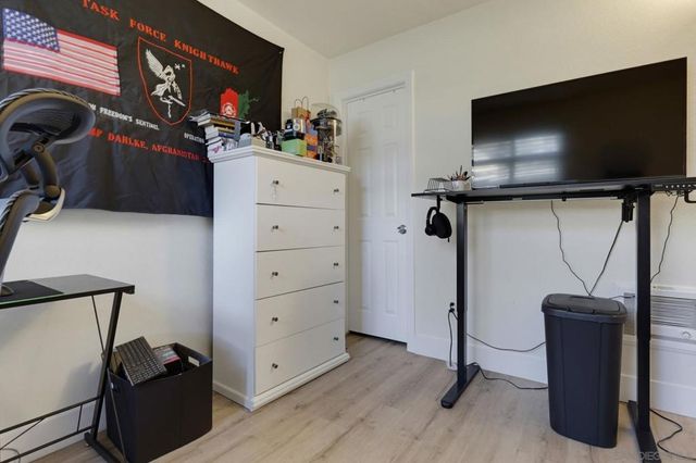 432 Edgehill Ln 3, Oceanside, CA 92054