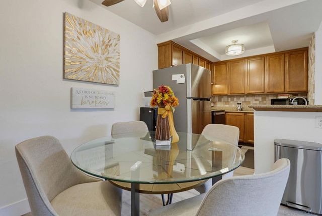 432 Edgehill Ln 3, Oceanside, CA 92054