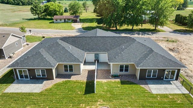 W7674 Castle Mound ROAD, Holmen, WI 54636