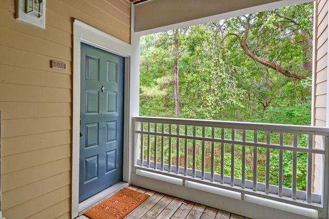 400 Bucksley Lane 206, Charleston, SC 29492